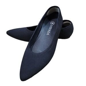 Vivaia Pointed Ballet Flats